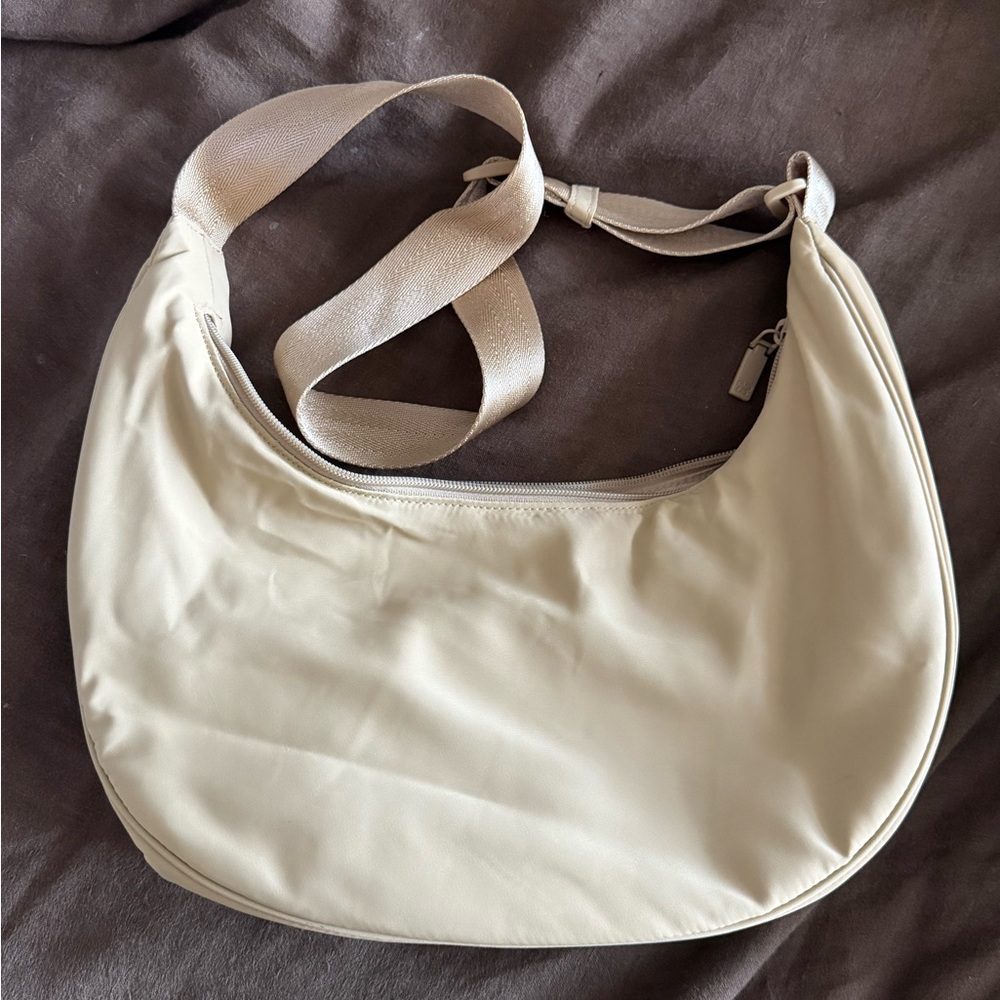 Aritzia Sunday Best Phoebe Bag